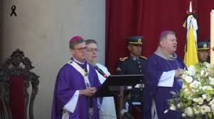 http://arbia.org.ar/imagenes/Cuerva_despide.jpg