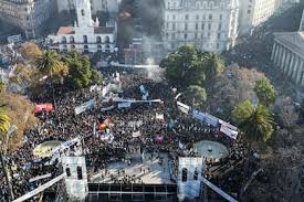 http://arbia.org.ar/imagenes/plaza_cfk.jpg