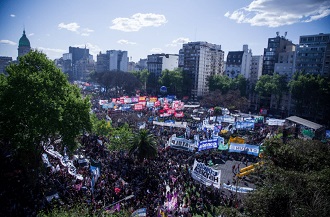 /imagenes/marcha-universitaria2.jpg